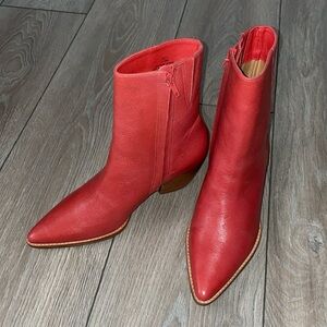 Matisse Caty Pointed Toe Western Booties
